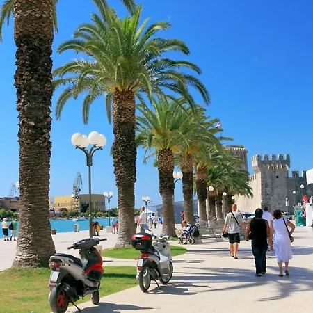 Apartment In Okrug Gornji With Sea View, Terrace, Air Conditioning, Wifi 5059-1 Trogir